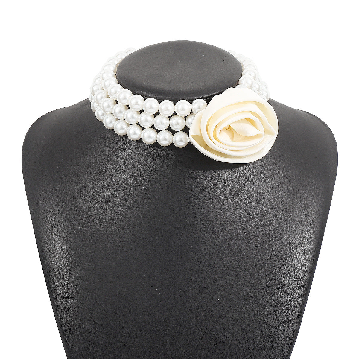 Retro Romantic Hepburn Style Pearl Necklace Rose Banquet Necklace