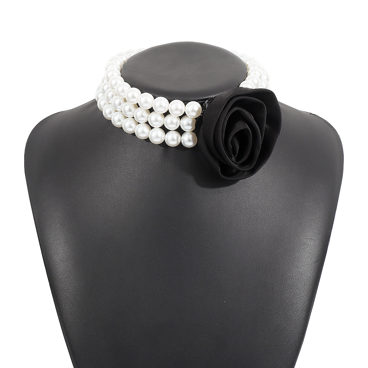 Retro Romantic Hepburn Style Pearl Necklace Rose Banquet Necklace